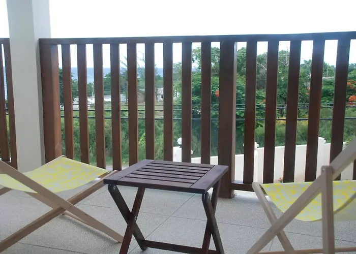 Nianna Coral Bay Deluxe Townhouse 1 Hotel