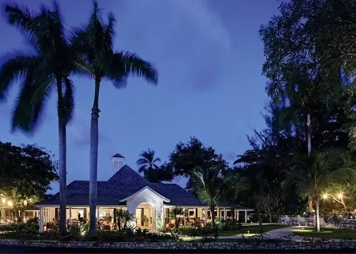 Hotel Nianna Coral Bay Deluxe Townhouse 1 *