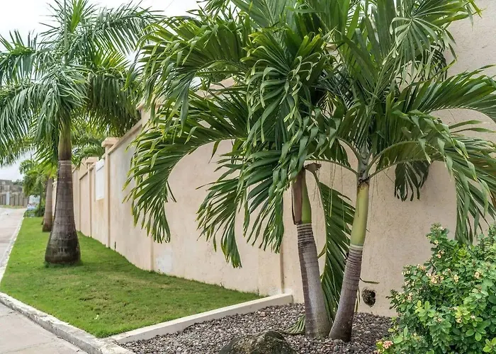 Hotel Nianna Coral Bay Deluxe Townhouse 1