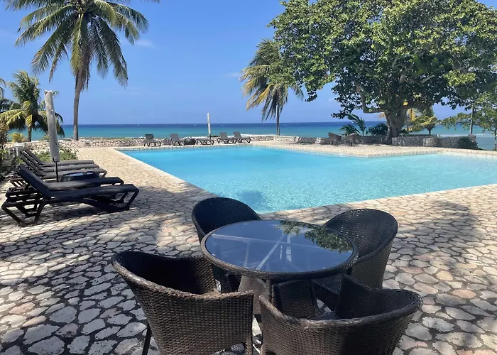 Nianna Coral Bay Deluxe Townhouse 1 Hotel