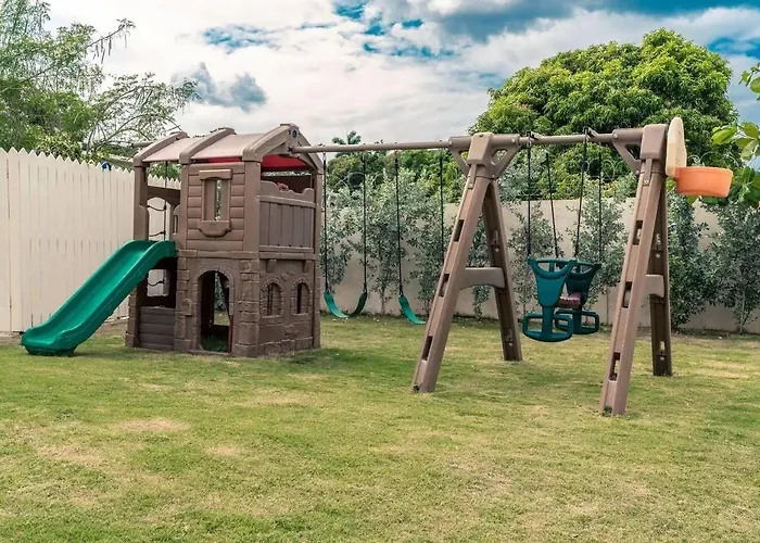 Nianna Coral Bay Deluxe Townhouse 1 *